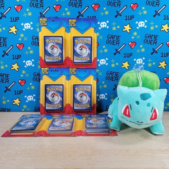 Pokemon TCG 7 Packs of 20 Cards + 1 Foil Card & Bulbasaur 8" Plush Set New - Picture 1 of 8